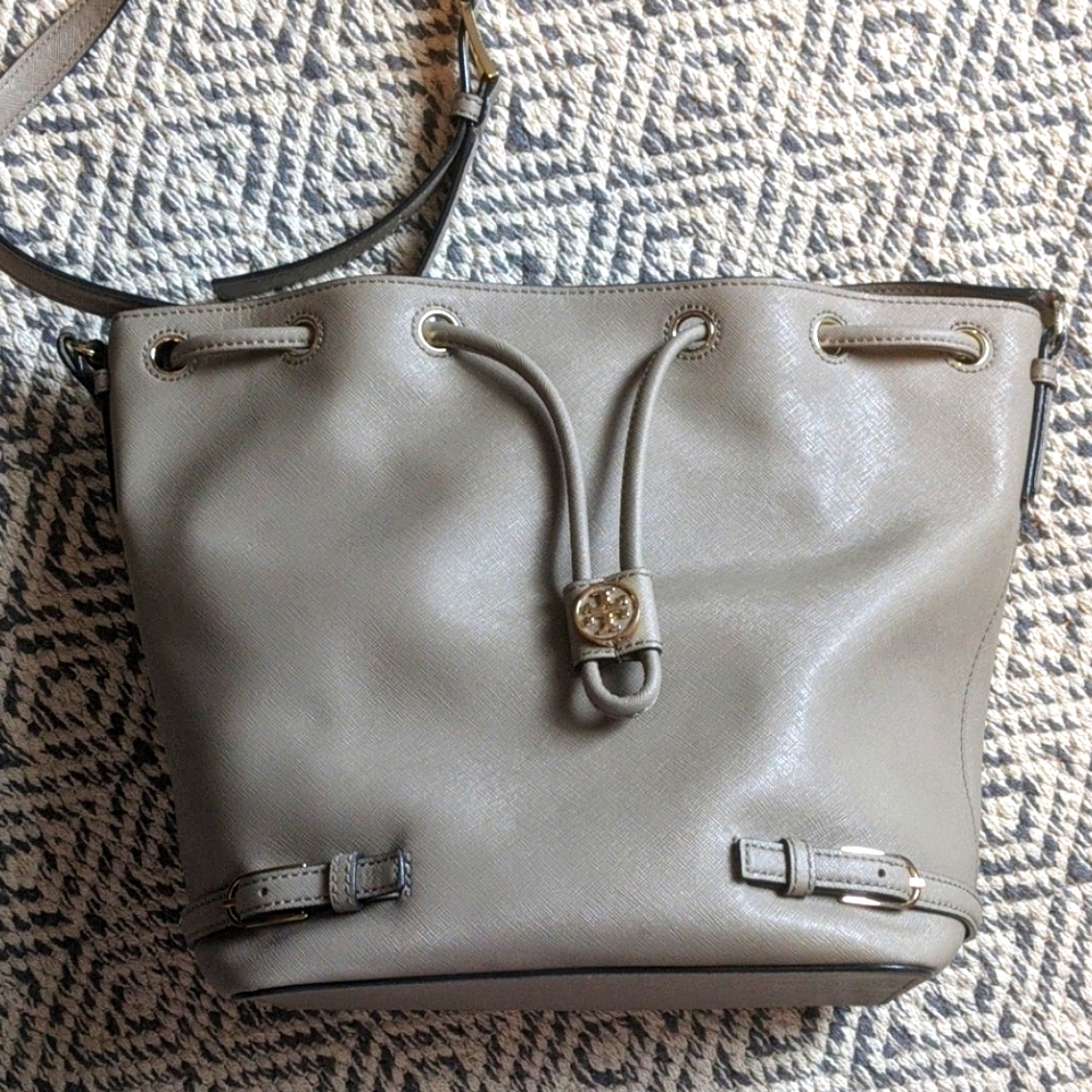 Tory Burch bucket bag